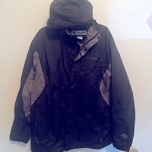 Columbia Rain Coat
